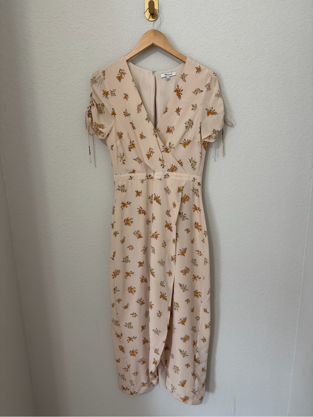 Madewell Silk Floral Wrap Midi Dress Size 2 Cream Short - Picture 2 of 11